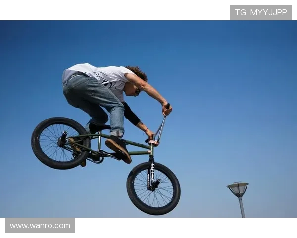 武汉极限运动队在世界街舞大赛中的个人能力表现深度分析与点评