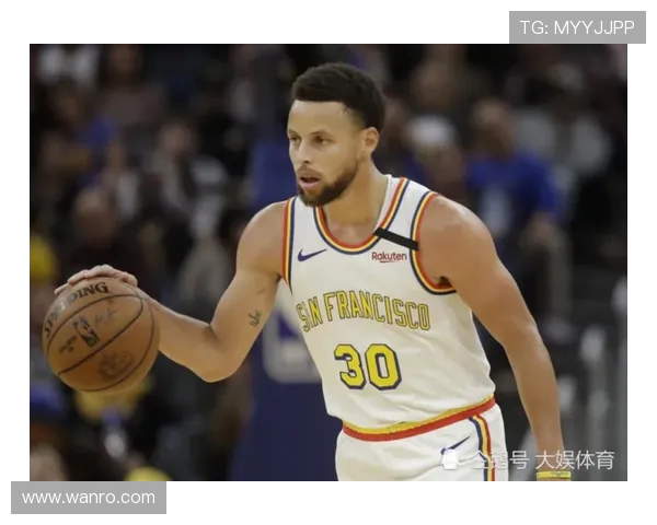 勇士与骑士比赛得分分析及战术对比探讨