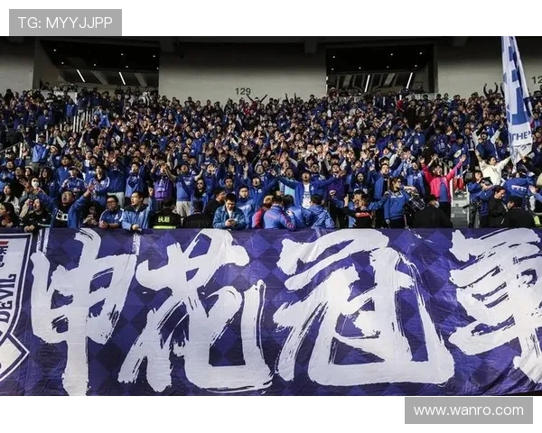 大理锐龙与上海申花激战正酣谁能在赛场上笑到最后