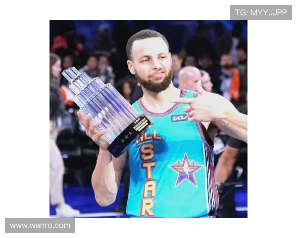 斯蒂芬库里如何改变篮球运动的未来与风格分析 斯蒂芬库里如何改变篮球运动的未来与风格分析