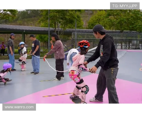 南京滑板队荣登全国滑板团队协作排行榜第四名引发热议