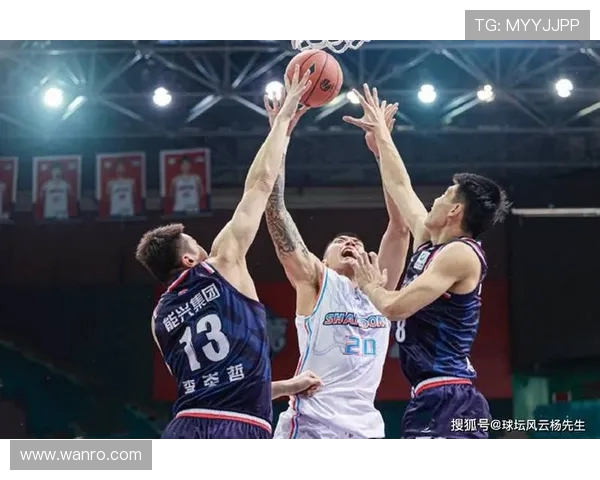 广州篮球队技术争议引发热议球迷与专家各抒己见探讨未来发展方向