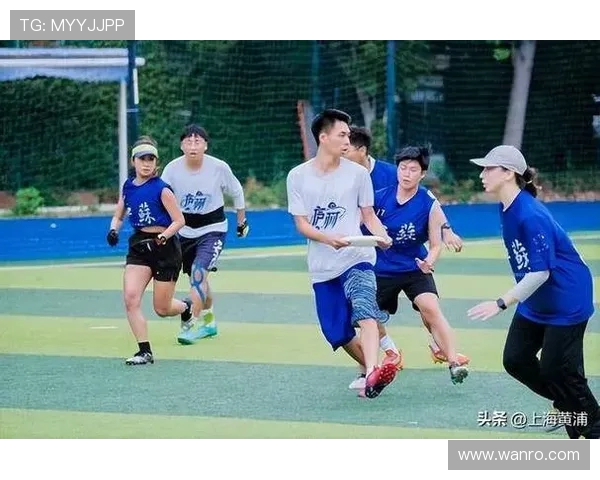 杭州飞盘队在全国配合排行榜中荣登第六名展现实力与团队默契