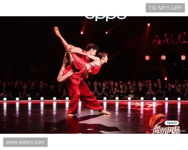 武汉街舞队战术之争引发热议舞者们的风格与策略碰撞成焦点